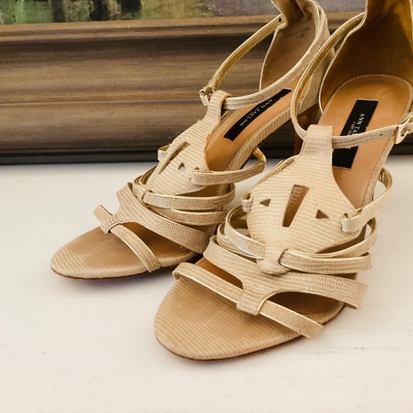 Ann Taylor Holly Gladiator Hight heels Beige Snakeskin 7.5 M Neutral Summer FLAW - Picture 15 of 16